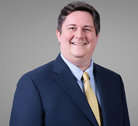 Daniel E. Oliver headshot